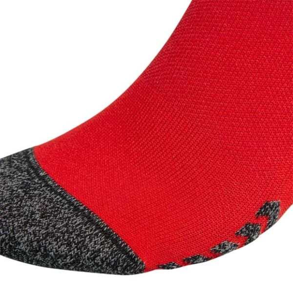 Adidas FC Bayern München Heimstutzen 2022/23 Rot/weiß 7 Adidas FC Bayern München Heimstutzen 2022/23 Rot/weiß – Bild 5