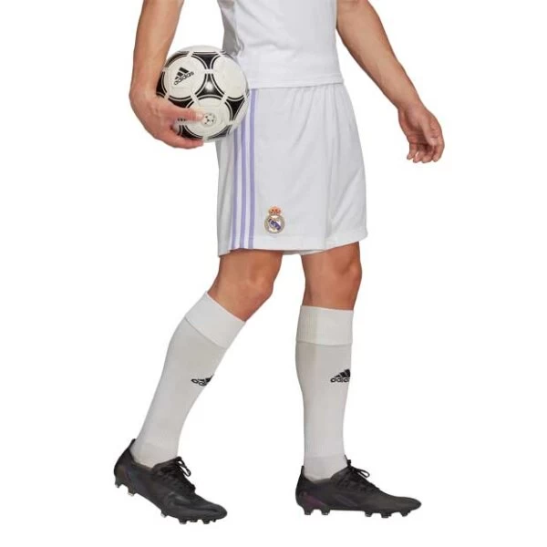 Adidas Real Madrid Heimshorts 2022/23 Weiß/lila 7 Adidas Real Madrid Heimshorts 2022/23 Weiß/lila – Bild 5