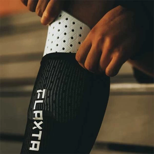 Flaxta Aircon Shin Guard Weiß 7 Flaxta Aircon Shin Guard Weiß – Bild 5
