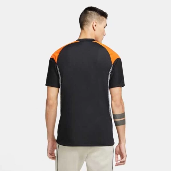 Nike AS Roma Stadium 3rd Trikot 2020/2021 Schwarz/orange 6 Nike AS Roma Stadium 3rd Trikot 2020/2021 Schwarz/orange – Bild 4