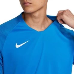 Nike Breathe Strike Fussballoberteil Blau -Pro Sport Verkauf nike breathe strike fussballoberteil blau2