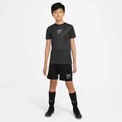 Nike Dri-Fit CR7 Shorts Kinder Schwarz/weiß 17 Nike Dri-Fit CR7 Shorts Kinder Schwarz/weiß -Pro Sport Verkauf nike dri fit cr7 shorts kinder schwarz weiss6