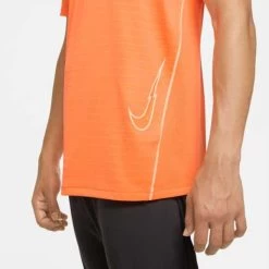 Nike Dri-Fit Mercurial Strike Fussballoberteil Orange 15 Nike Dri-Fit Mercurial Strike Fussballoberteil Orange -Pro Sport Verkauf nike dri fit mercurial strike fussballoberteil orange4
