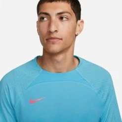 Nike Dri-FIT Strike Kurzarm-Fussballoberteil Hellblau -Pro Sport Verkauf nike dri fit strike kurzarm fussballoberteil hellblau3
