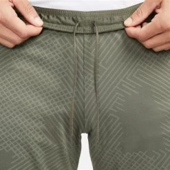 Nike Dri-FIT Strike Shorts Olivgrün -Pro Sport Verkauf nike dri fit strike shorts olivgruen5