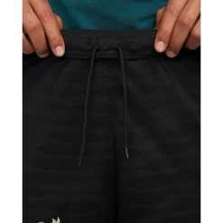 Nike FC Liverpool Strike Shorts Schwarz -Pro Sport Verkauf nike fc liverpool strike shorts schwarz6