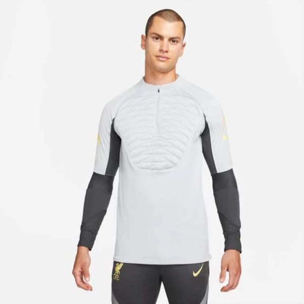 Nike FC Liverpool Strike Kurzarm-Fussballoberteil Grau/rot 9 Nike FC Liverpool Strike Kurzarm-Fussballoberteil Grau/rot – Bild 7