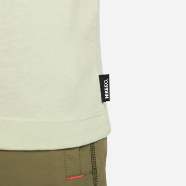 Nike F.C. T-Shirt Grün 7 Nike F.C. T-Shirt Grün – Bild 5