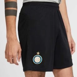 Nike Inter Mailand Stadium 3rd Shorts 2020/2021 Schwarz/gelb 14 Nike Inter Mailand Stadium 3rd Shorts 2020/2021 Schwarz/gelb -Pro Sport Verkauf nike inter mailand stadium 3rd shorts 2020 2021 schwarz gelb3