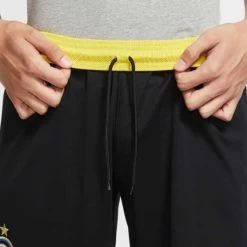 Nike Inter Mailand Stadium 3rd Shorts 2020/2021 Schwarz/gelb 16 Nike Inter Mailand Stadium 3rd Shorts 2020/2021 Schwarz/gelb -Pro Sport Verkauf nike inter mailand stadium 3rd shorts 2020 2021 schwarz gelb5