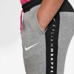 Nike Kylian Mbappe Hybrid Fleece Hose Kinder Grau/schwarz 15 Nike Kylian Mbappe Hybrid Fleece Hose Kinder Grau/schwarz -Pro Sport Verkauf nike kylian mbappe hybrid fleece hose kinder grau schwarz4