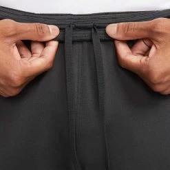 Nike Therma-FIT Strike Trainingshose Schwarz/weiß -Pro Sport Verkauf nike therma fit strike trainingshose schwarz weiss4